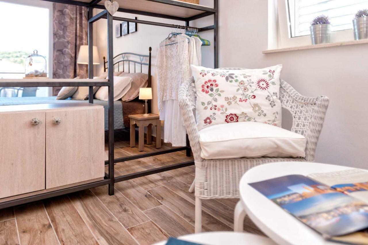 Anchor Apartments Stari Grad  Eksteriør bilde