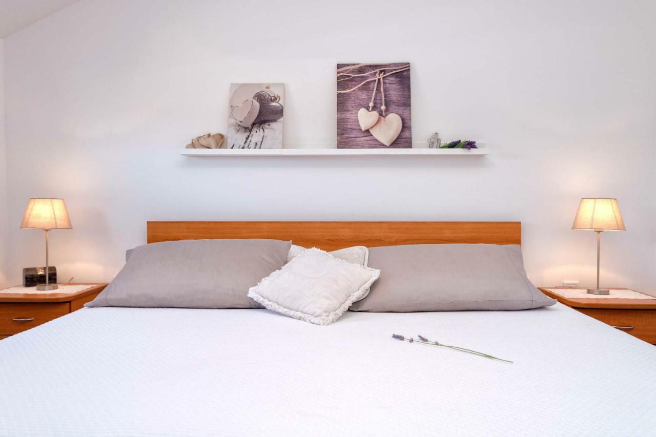 Anchor Apartments Stari Grad  Eksteriør bilde