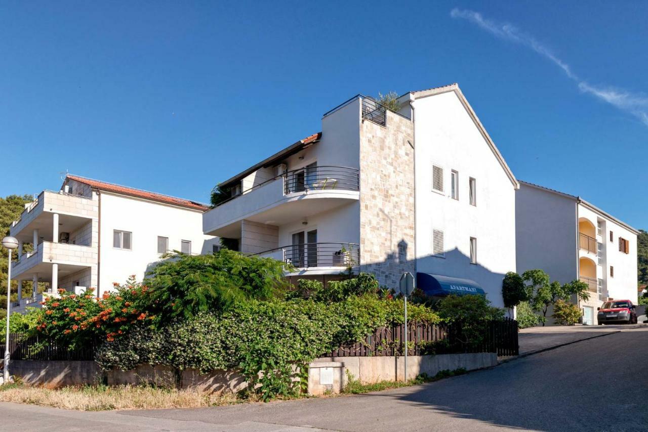 Anchor Apartments Stari Grad  Eksteriør bilde
